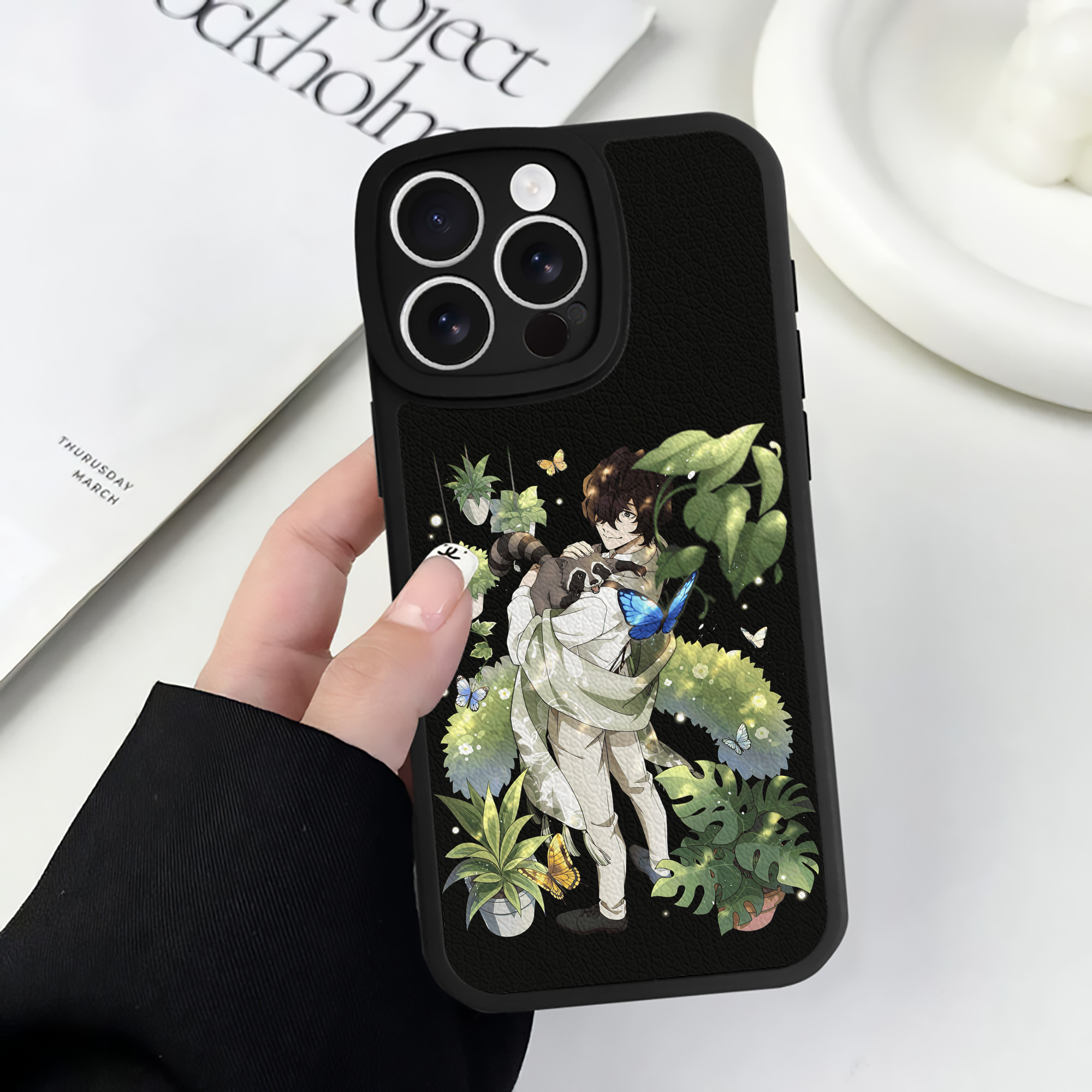 （画像用） 文豪ストレイドッグス Bungo Stray Dogs 【iPhone 16シリーズ対応】シリコンスマホケース（レザー調） 材質：シリコン